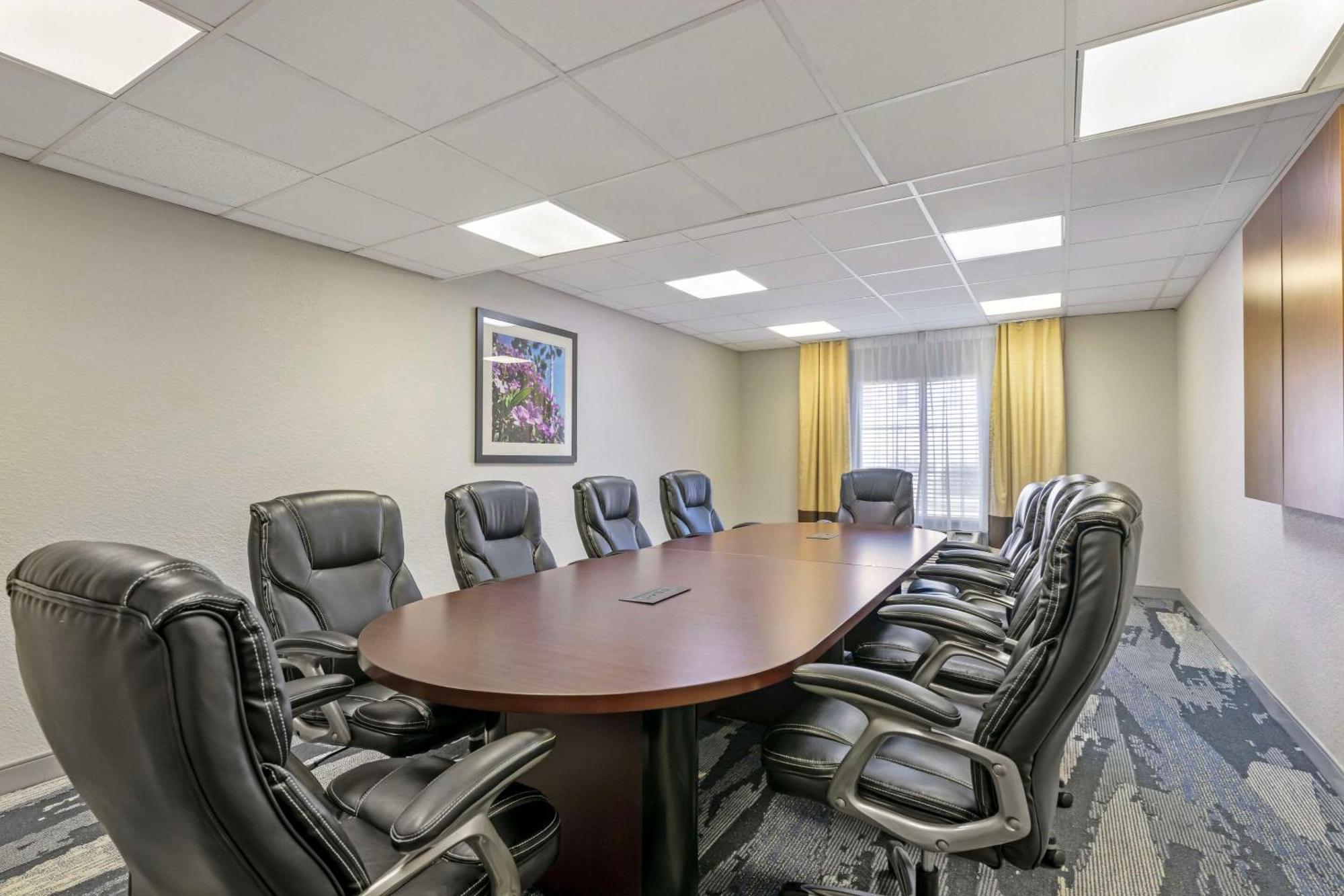 Comfort Suites Downtown Orlando Bagian luar foto