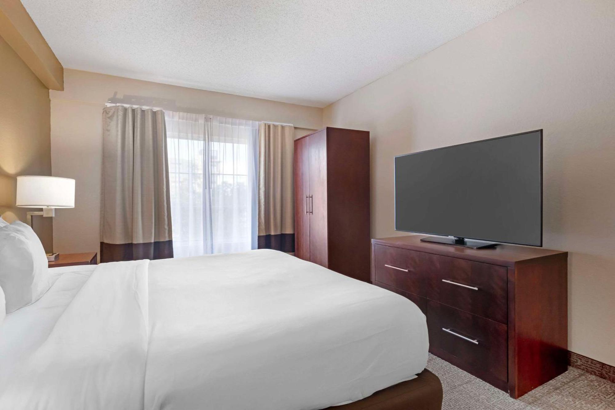 Comfort Suites Downtown Orlando Bagian luar foto