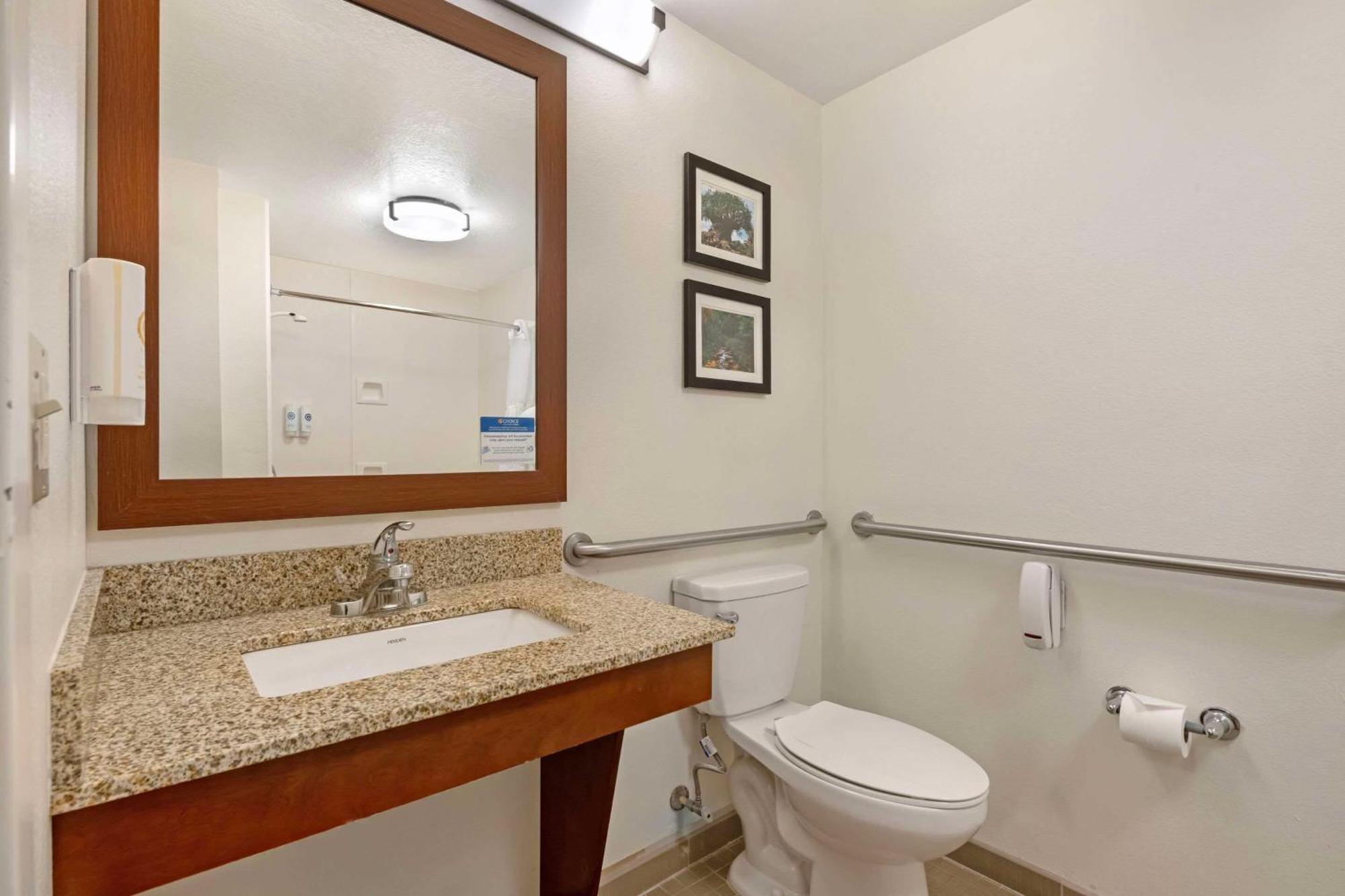 Comfort Suites Downtown Orlando Bagian luar foto