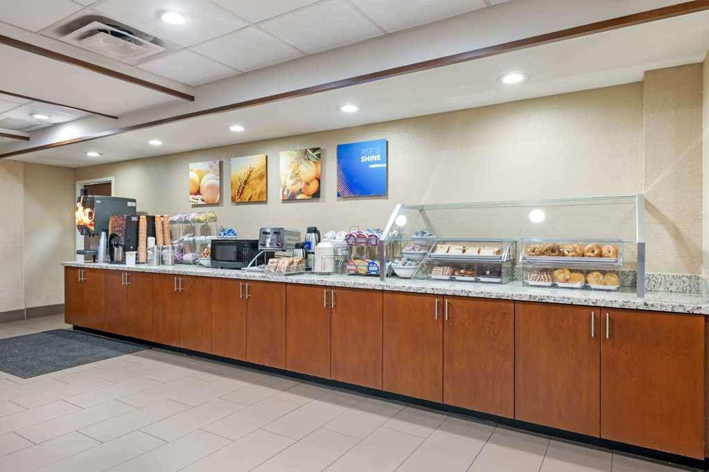 Comfort Suites Downtown Orlando Restoran foto